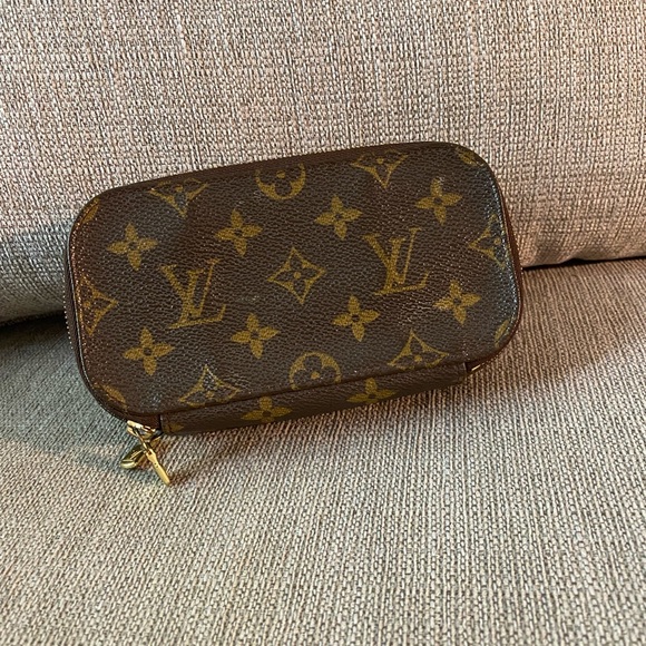 Louis Vuitton, Bags, Louis Vuitton Cosmetic Pouch Pm